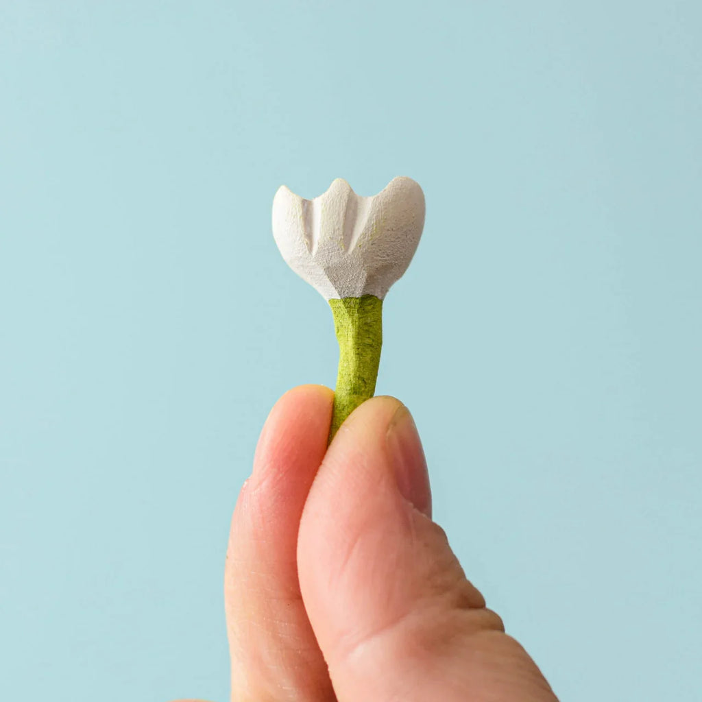 Pre-Order Bumbu Small White Flower (Ships in July)